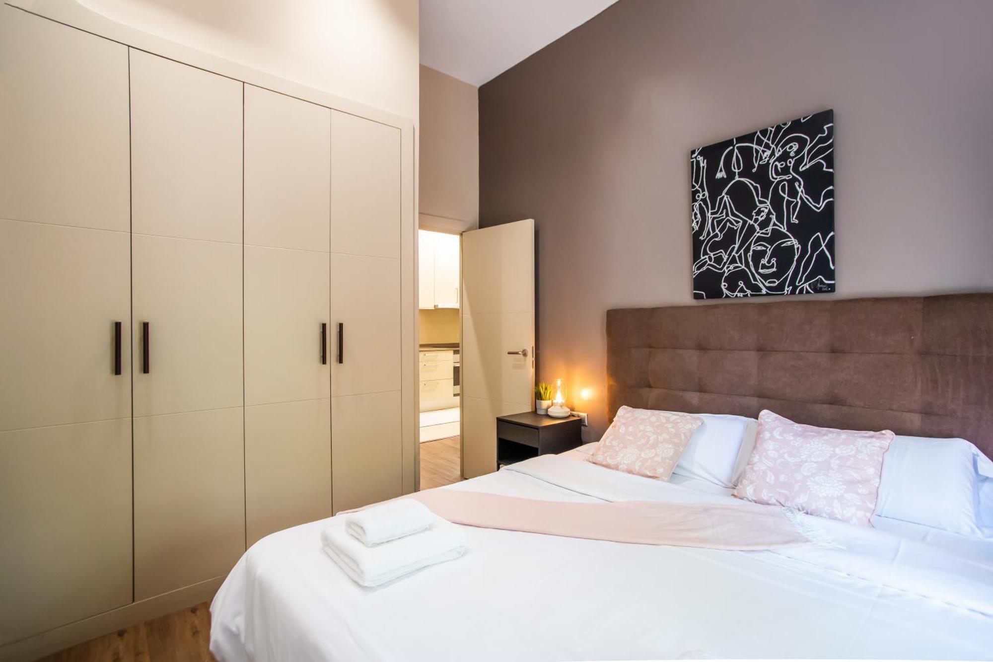 Tendency Apartments 9 Barcelona Bagian luar foto