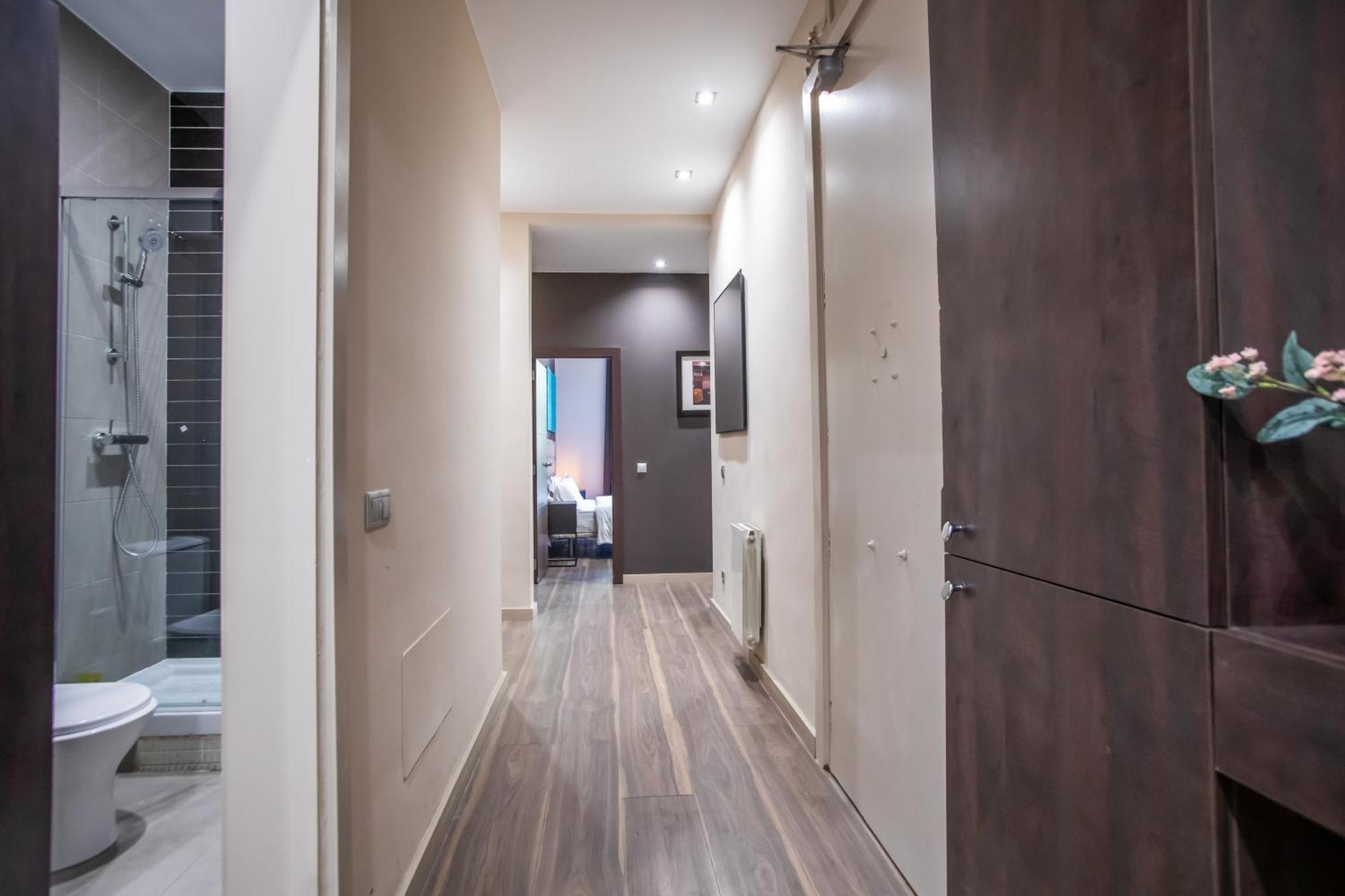 Tendency Apartments 9 Barcelona Bagian luar foto